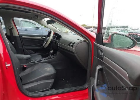 2019 Volkswagen Jetta 1.4T R-Line/1.4T S/Se from USA, damaged, VIN 3VWCB7BU7KM170725